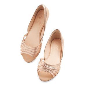 Modcloth x Seychelles Plan Ahead Flat in Rose Gold